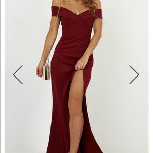 Showpo maxi wine dress wore once!